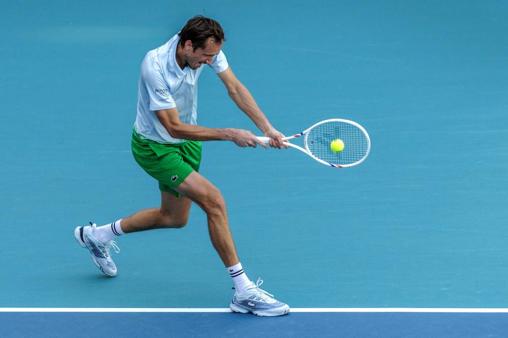 而是利用自 而是利用自